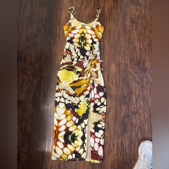 Inez midi dress in yellow butterfly - Picture 2 of 4